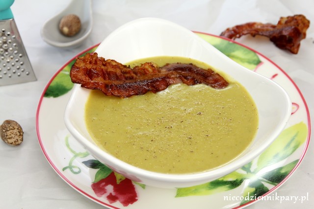 zupa krem z zielonych szparagów